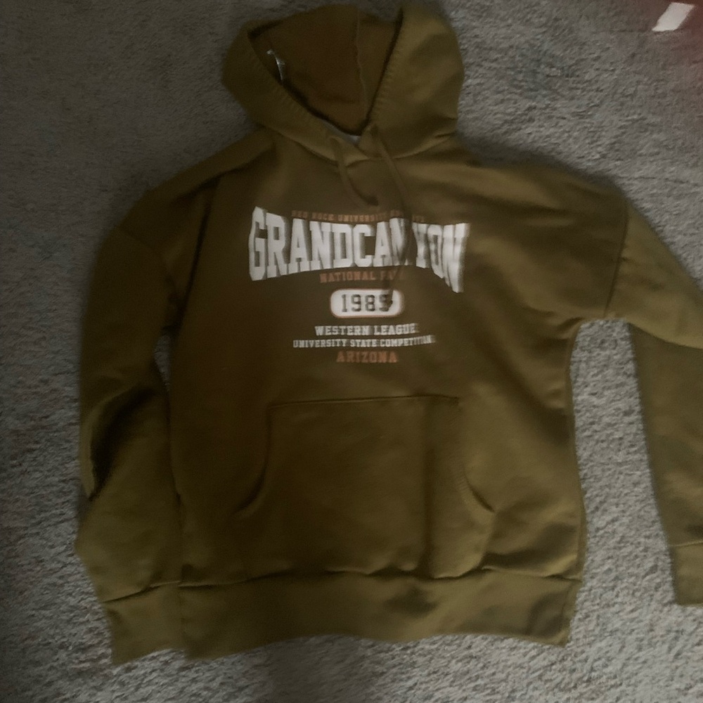 Boohoo Olive Green Graphic Crewneck Sweater